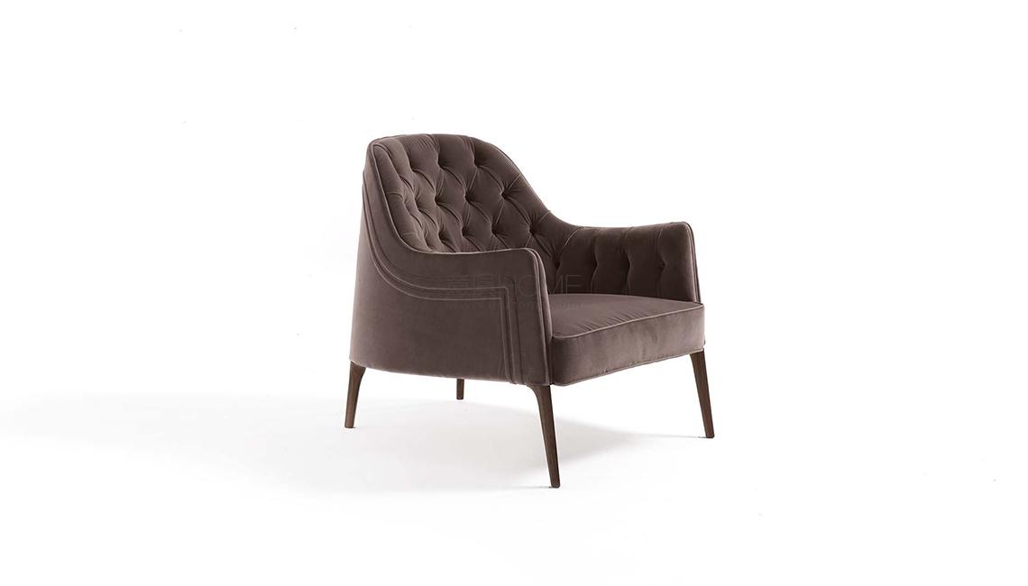 Poggi Bergere Capitonnè 扶手椅